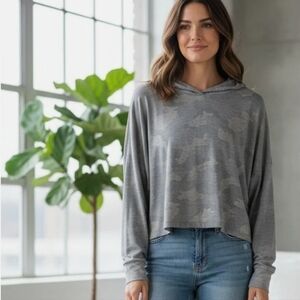 Yogalicious Silver Camo Long Sleeve Top